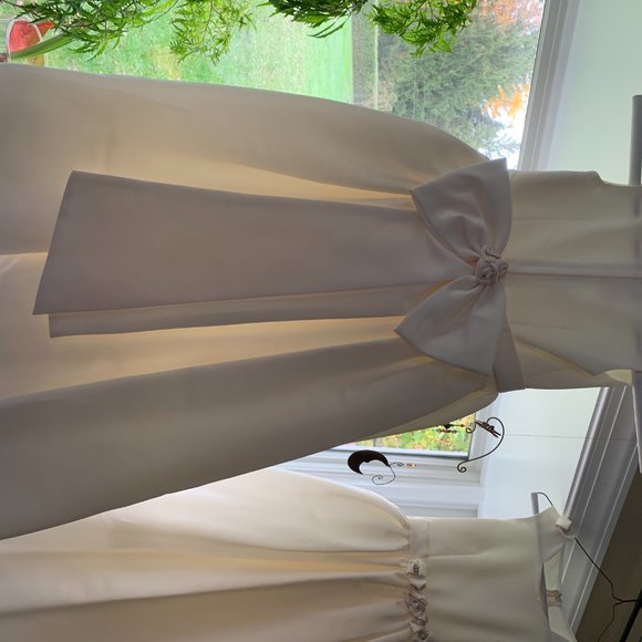 MonCheri, (2) Flower Girl Dresses (size 7 & 10) for 20.00 - Picture 2 of 9
